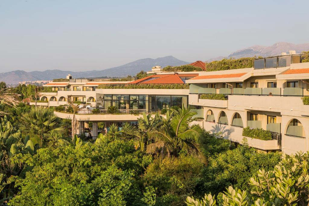 Grand Palladium Sicilia Resort & Spa (Ex. Fiesta Athenee Palace) 4*