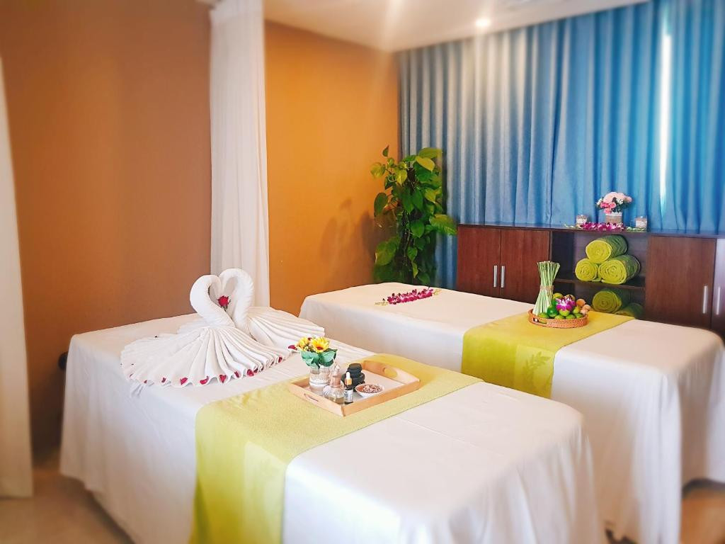 Yarra Ocean Suite Danang (Ex. Adamo) 4* миниатюра 6