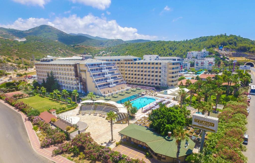 Beach Club Doganay 5*