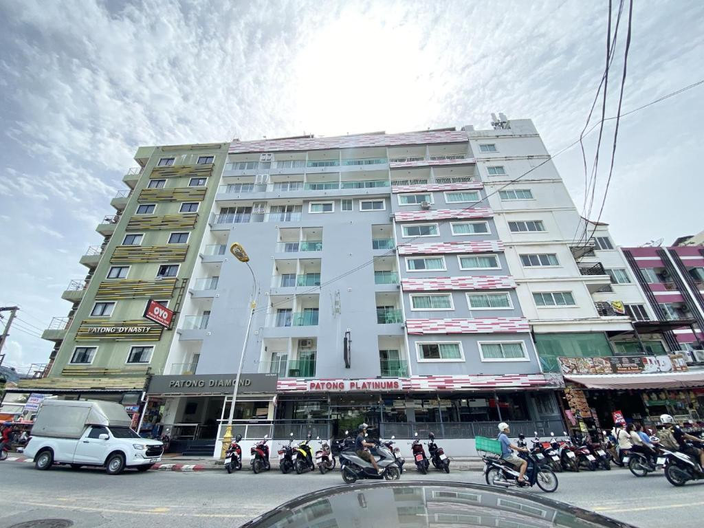 Patong Platinums 3*