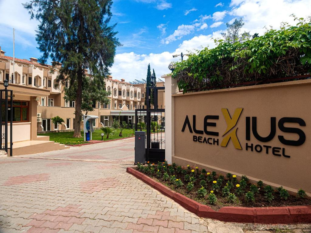 Alexius Beach Hotel (Ex. Beldiana Club) 4* миниатюра 2