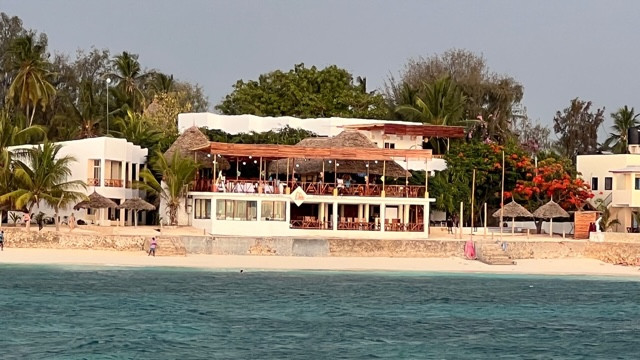 Double A Nungwi Beach Hotel 4* миниатюра 2