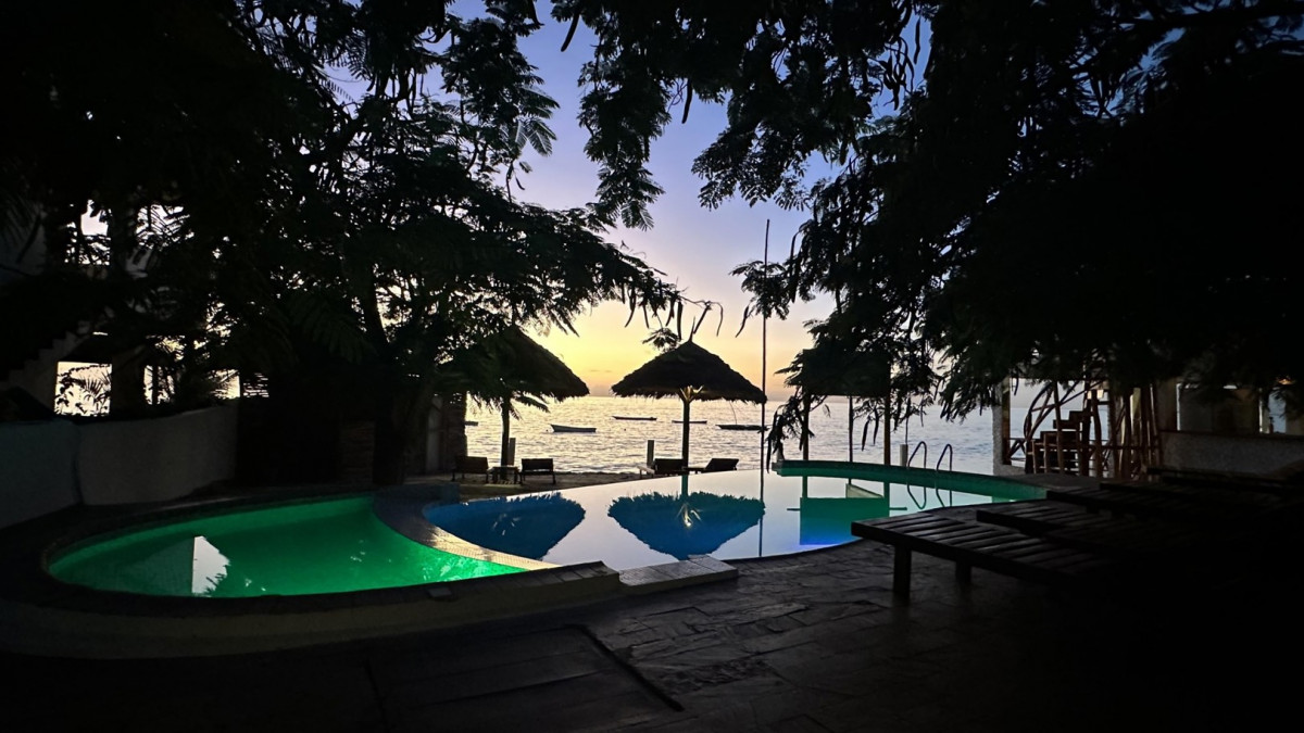 Double A Nungwi Beach Hotel 4* миниатюра 4