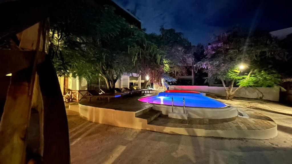 Double A Nungwi Beach Hotel 4* миниатюра 5