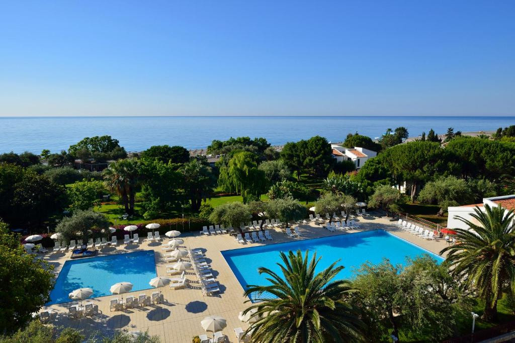 Unahotels Naxos Beach Sicilia (Ex. Naxos Beach Resort) 4*