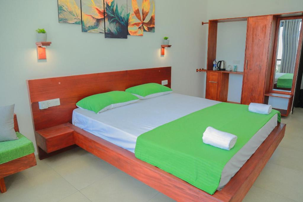 Travellers Hotel Hikkaduwa 3* миниатюра 6