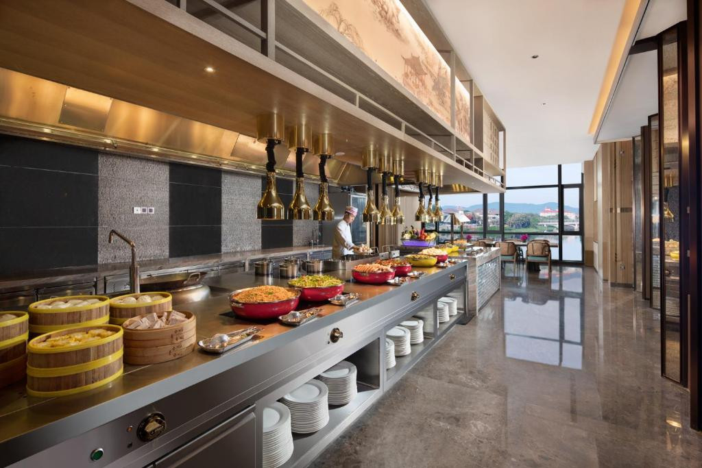 Holiday Inn & Suites Sanya Yalong Bay 5* миниатюра 4