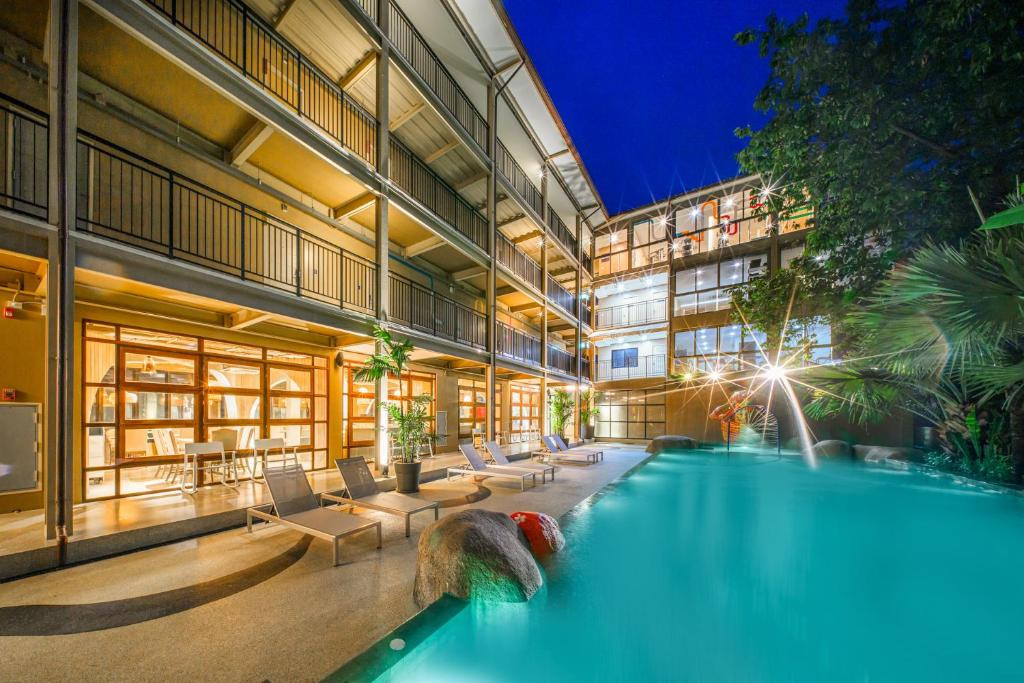 Centara Life Lamai Resort Samui 4*