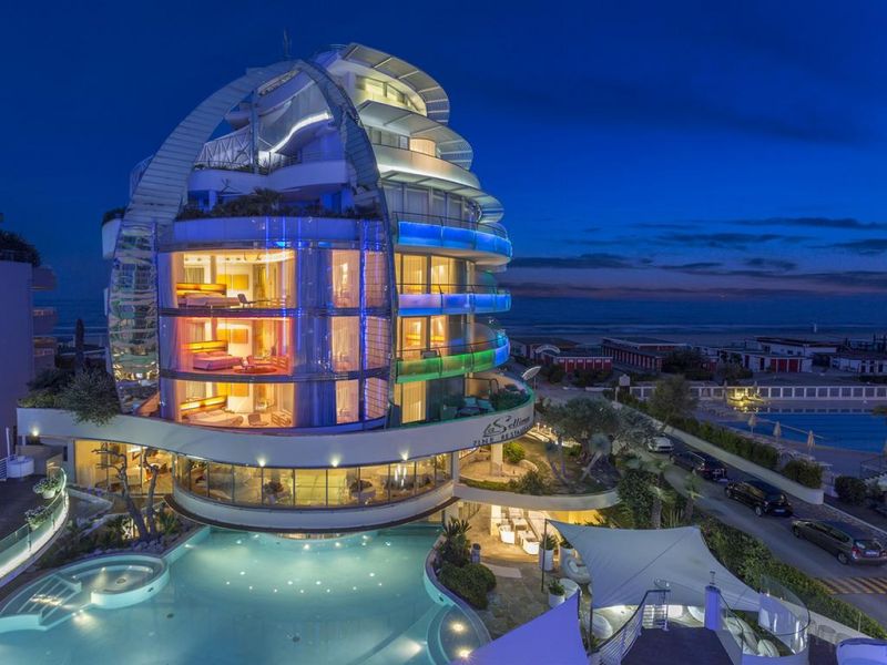 Waldorf Milano Maritima 5*