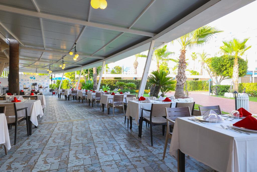 Crystal Admiral Aqua Collection (Ex. Crystal Admiral Resort Suites & Spa) 5* миниатюра 6