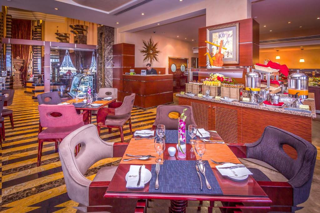 City Center Hotel 3* миниатюра 6