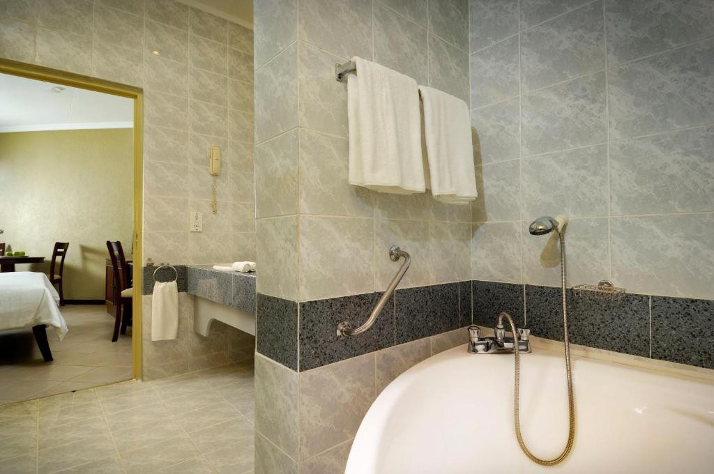 Berjaya Beau Vallon Bay Resort & Casino 4* миниатюра 5