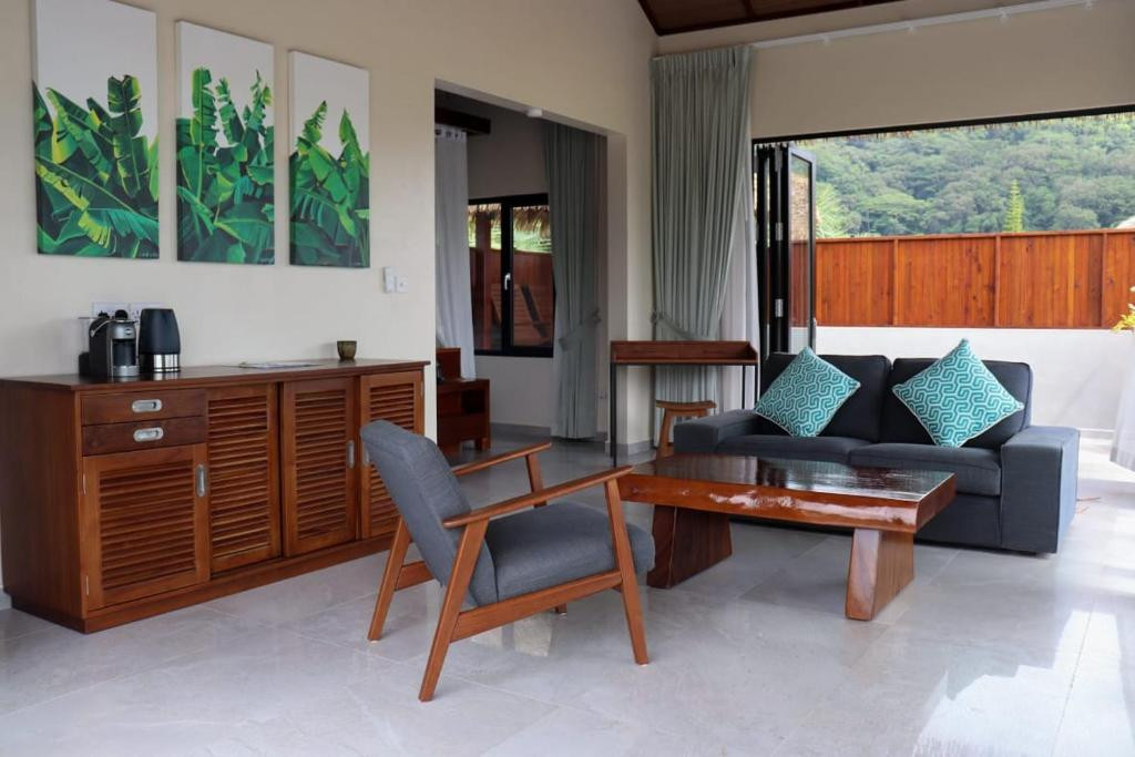 Blue Lagoon Chalet миниатюра 3