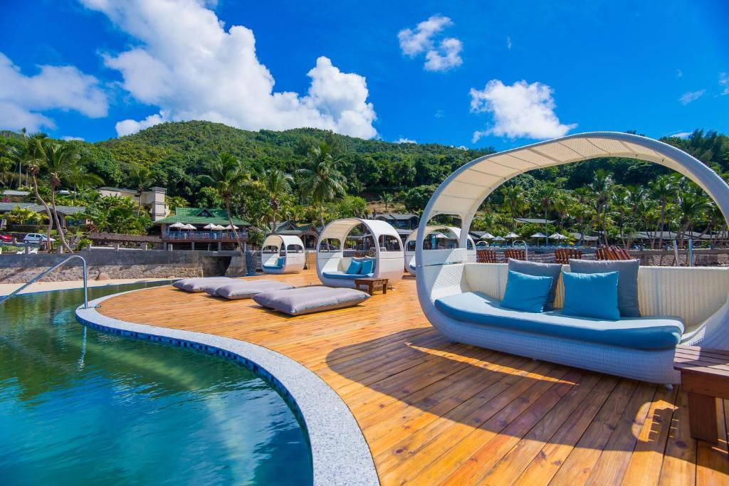 Coco De Mer & Black Parrot Suites 4* миниатюра 2