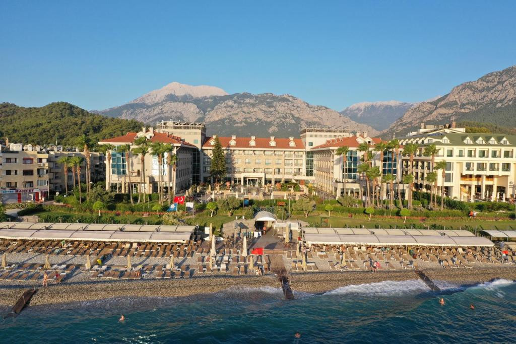 Fame Residence Kemer & Spa 5*