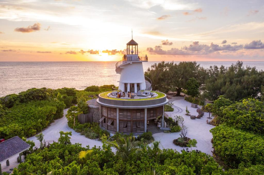 Four Seasons Resort Seychelles At Desroches Island 5* миниатюра 4