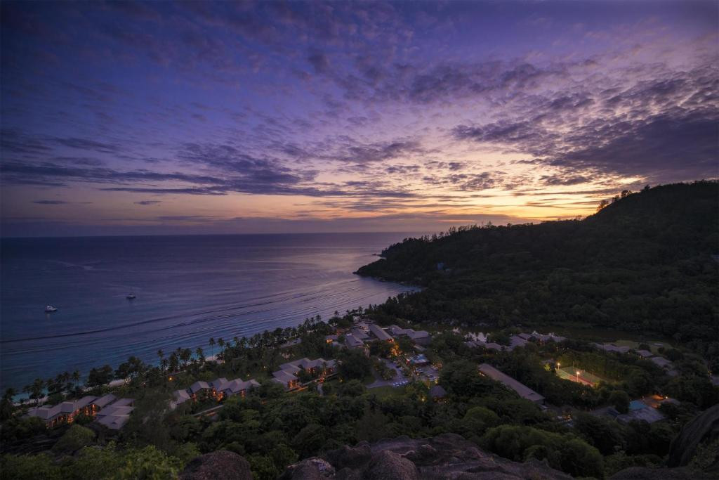 Kempinski Seychelles Resort 5* миниатюра 3