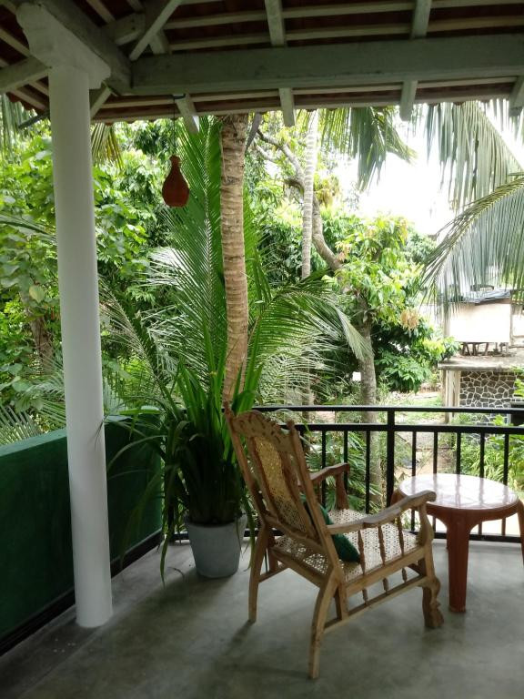 Backpackers Lodge Unawatuna Guest House миниатюра 4