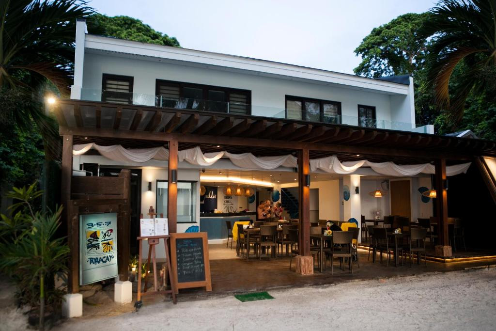 357 Boracay 3* миниатюра 2