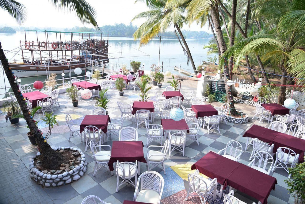 Jacks Place (Ex. Apricus Inn Riverside) 2* миниатюра 3