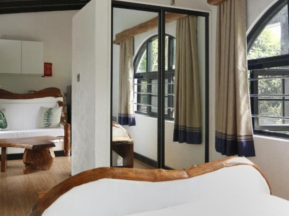 The Salty Palms Apartment миниатюра 4