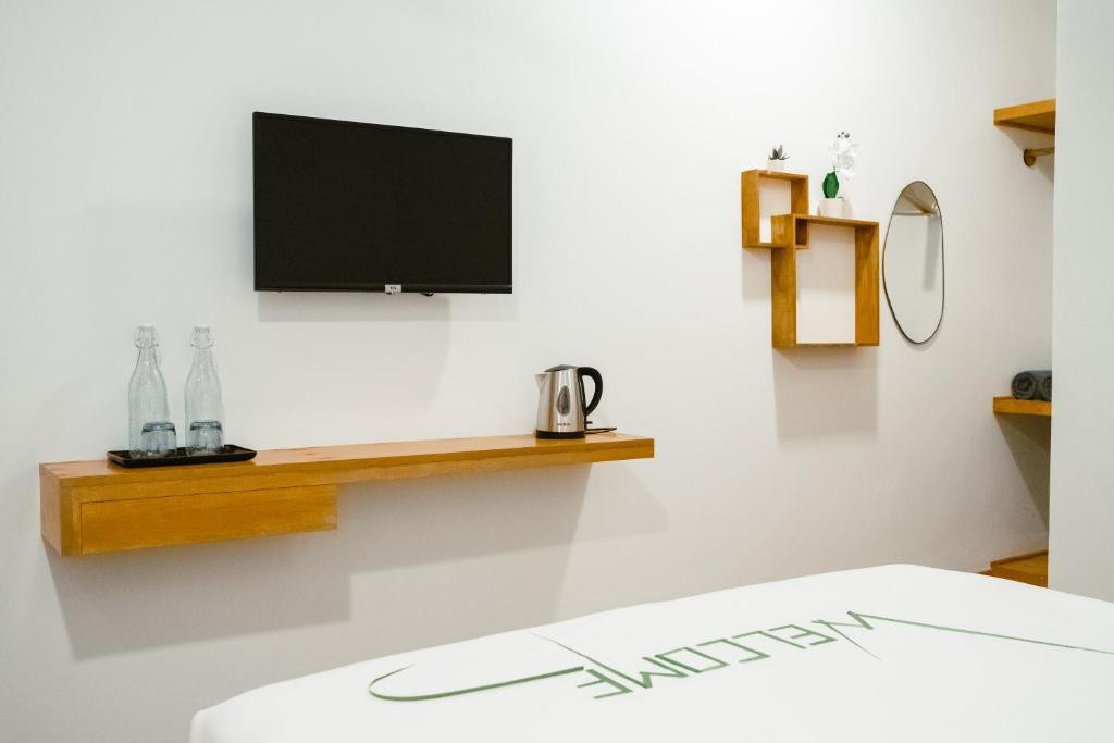 Island Serenity Guest Houses миниатюра 5