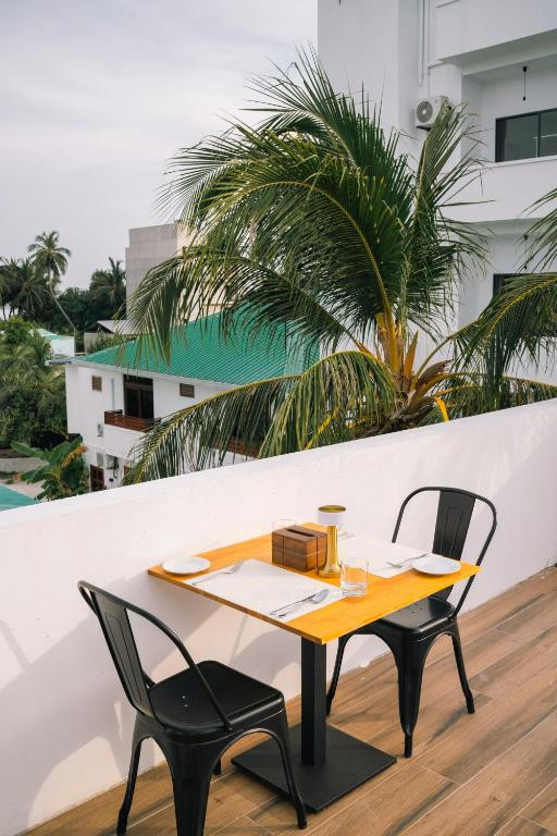 Island Serenity Guest Houses миниатюра 6