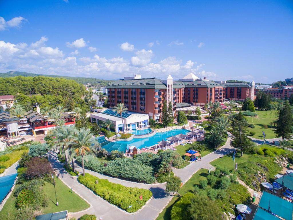Aqi Pegasos Resort 5*