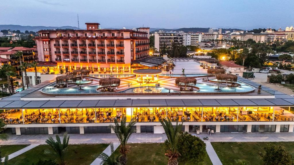 Justiniano Club Park Conti 5* миниатюра 2