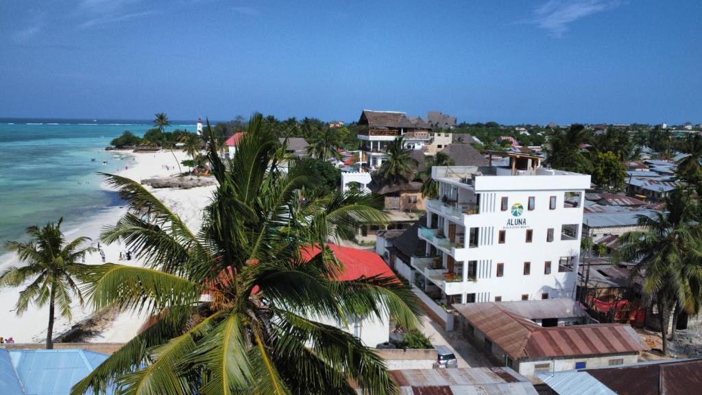 Aluna Beach Apartments 4* миниатюра 2
