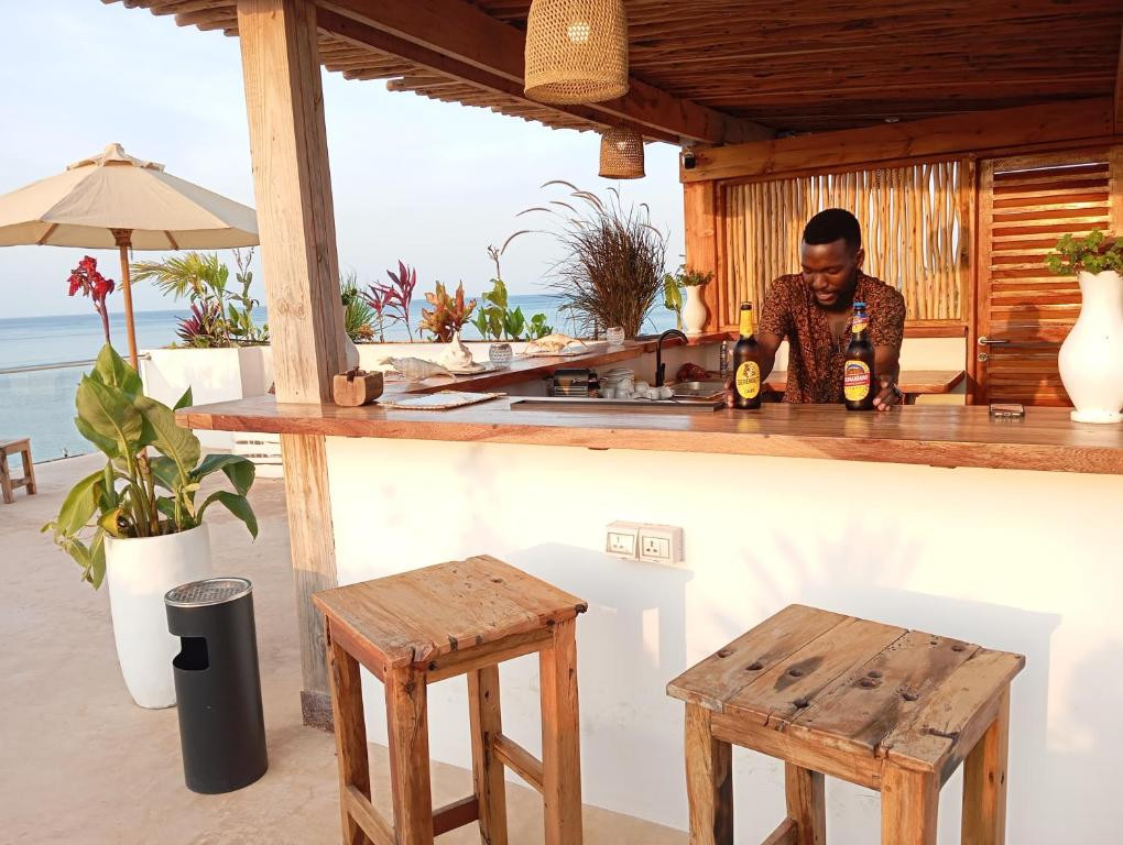 Aluna Beach Apartments 4* миниатюра 5