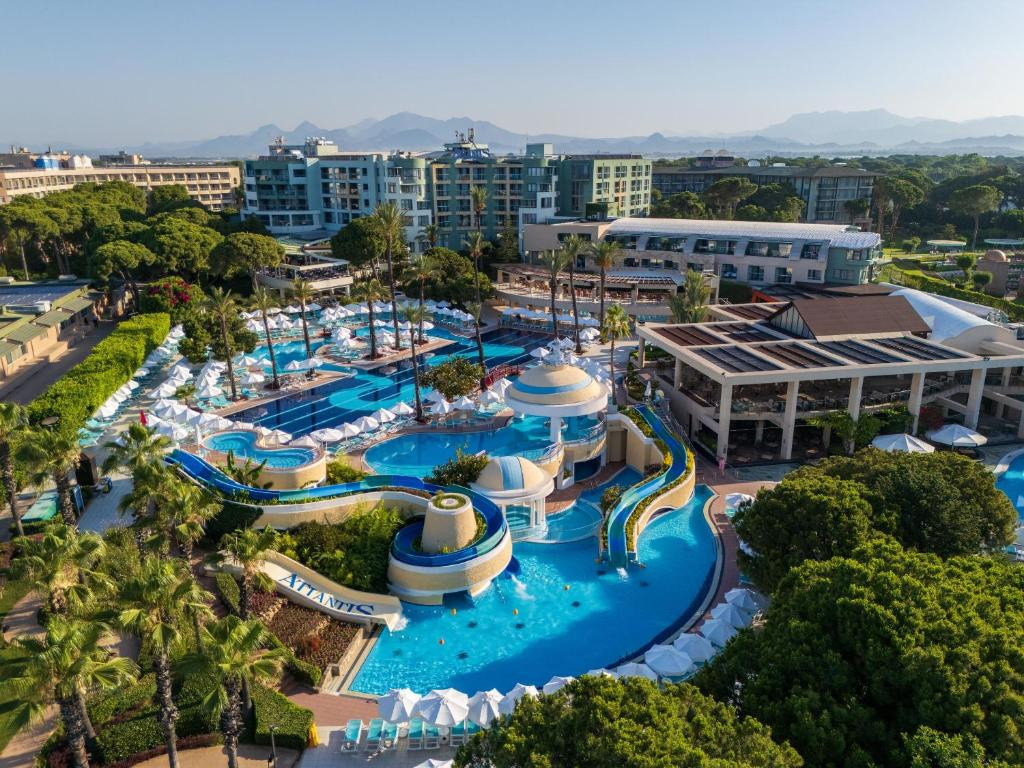 Limak Atlantis De Luxe Hotel & Resort 5*