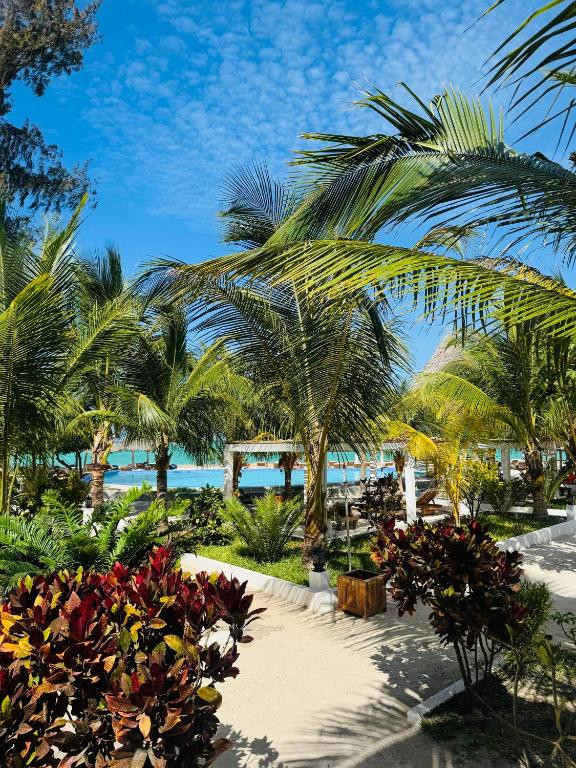 Jambo Resort By Mambo Hotels 4* миниатюра 3