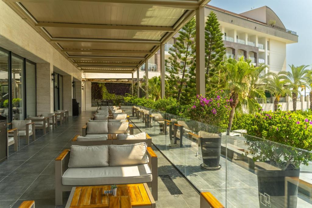Doubletree By Hilton Antalya Kemer 5* миниатюра 6