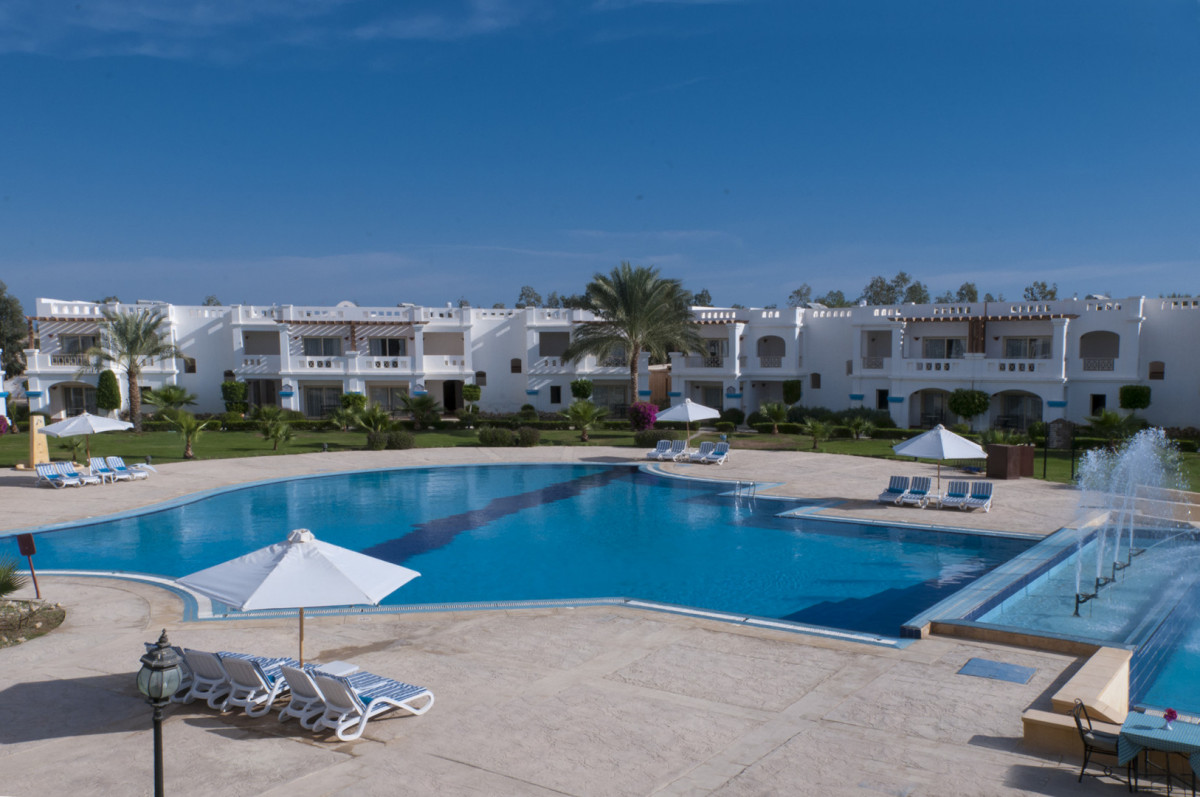 Continental Plaza Beach & Aqua Park Resort 4* миниатюра 2