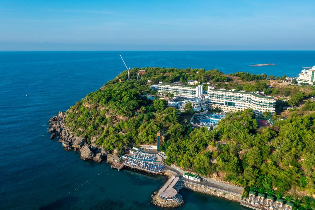 A Good Life Utopia Family Resort 5* миниатюра 3