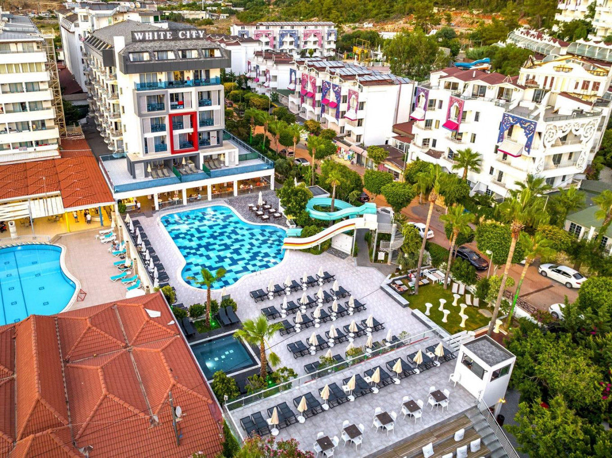White City Beach Adults Only 16+ 5* миниатюра 3