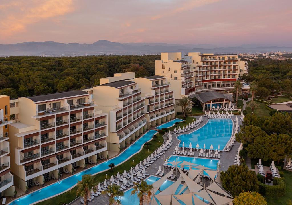Akra Sorgun Tui Blue Sensatori 5*