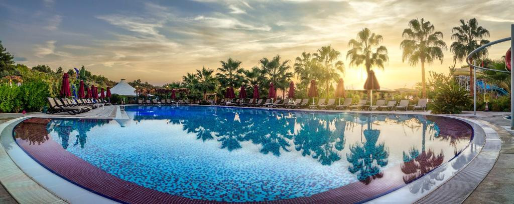 Justiniano Deluxe Resort 5* миниатюра 5