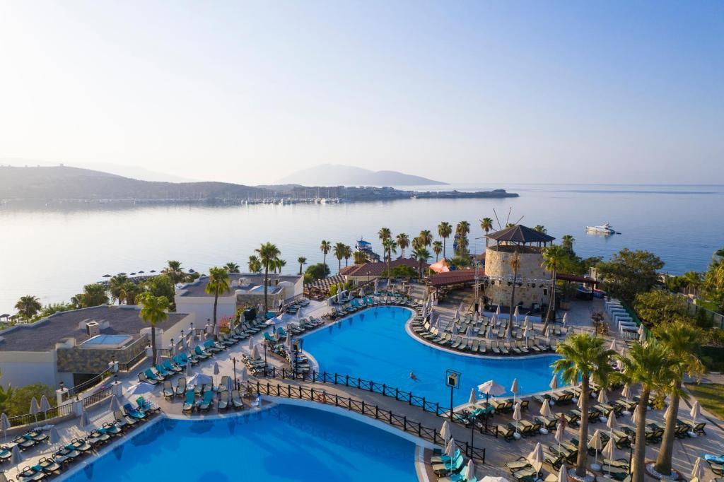 Selectum Colours Bodrum (Ex. Asteria Bodrum Resort) 5*