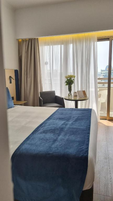 Ajax Hotel 4* миниатюра 3