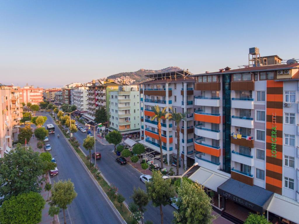 Lonicera City Kleopatra 3* миниатюра 2