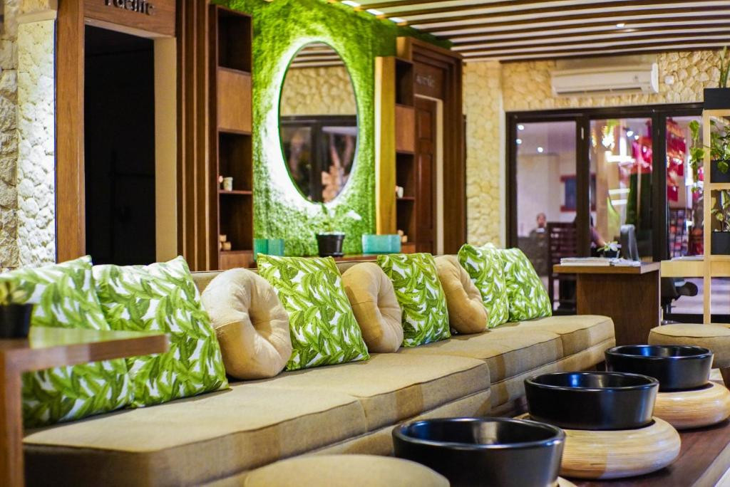 Furama Xclusive Ocean Beach Seminyak 5* миниатюра 2