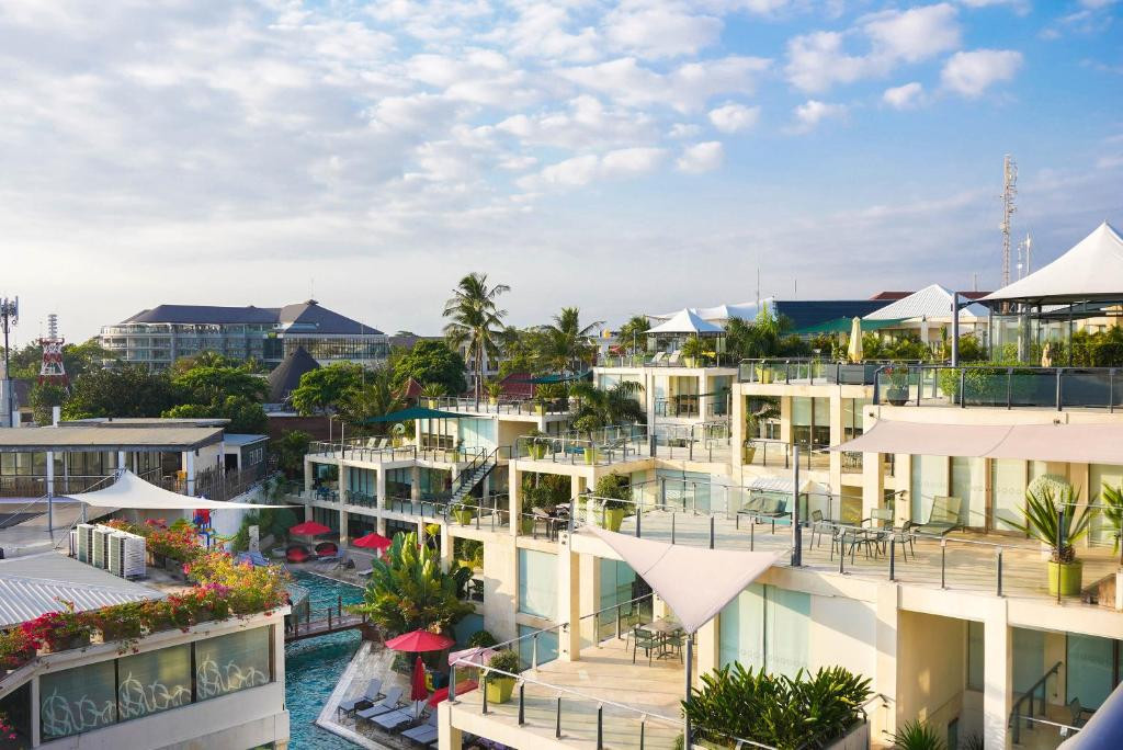 Furama Xclusive Ocean Beach Seminyak 5* миниатюра 5