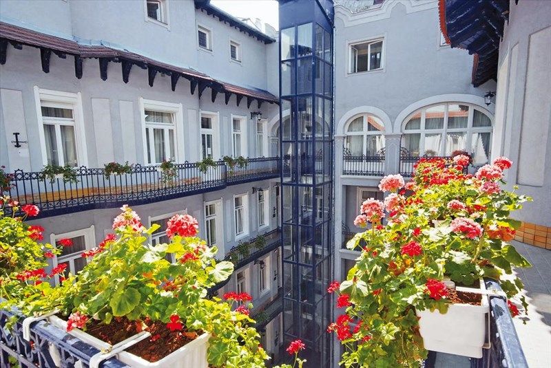 Baross City 3* миниатюра 2