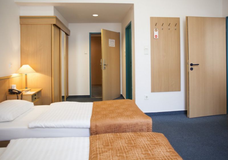 City Hotel Matyas 3* миниатюра 5