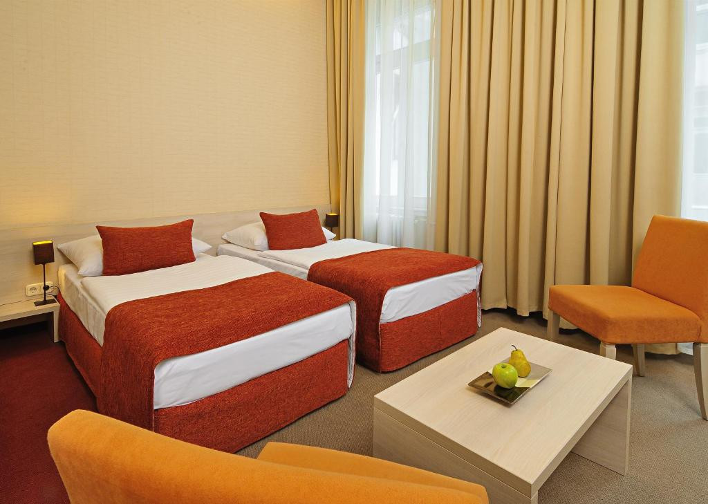Star City 3*