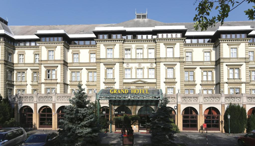 Ensana Grand Margaret Island Health Spa Hotel (Ex. Danubius Grand Hotel Margitsziget) 4*