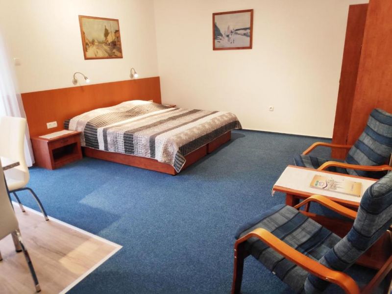 Klara Villa Apartman Heviz 3* миниатюра 6