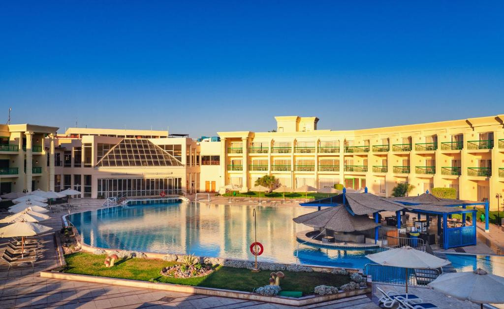 Swiss Inn Resort Hurghada (Ex. Hilton Resort) 5* миниатюра 2